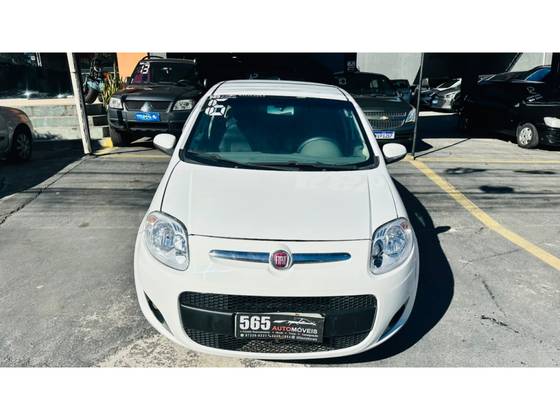 FIAT PALIO 1.4 MPI ATTRACTIVE 8V FLEX 4P MANUAL FIAT PALIO 1.4 MPI ATTRACTIVE 8V FLEX 4P MANUAL